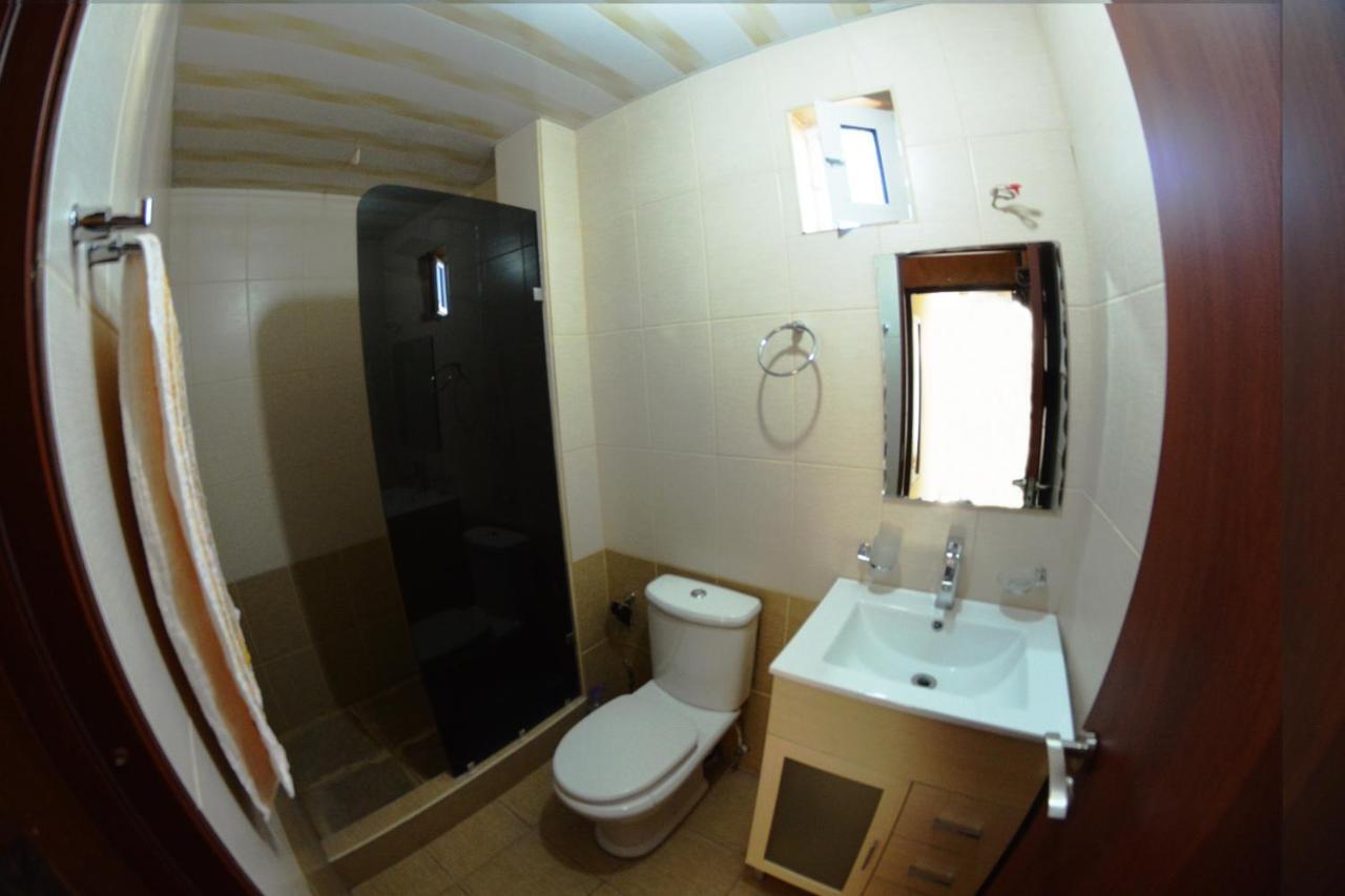 Family Mini-Hotel Martirosyan'S And Tours Erevan Exterior foto